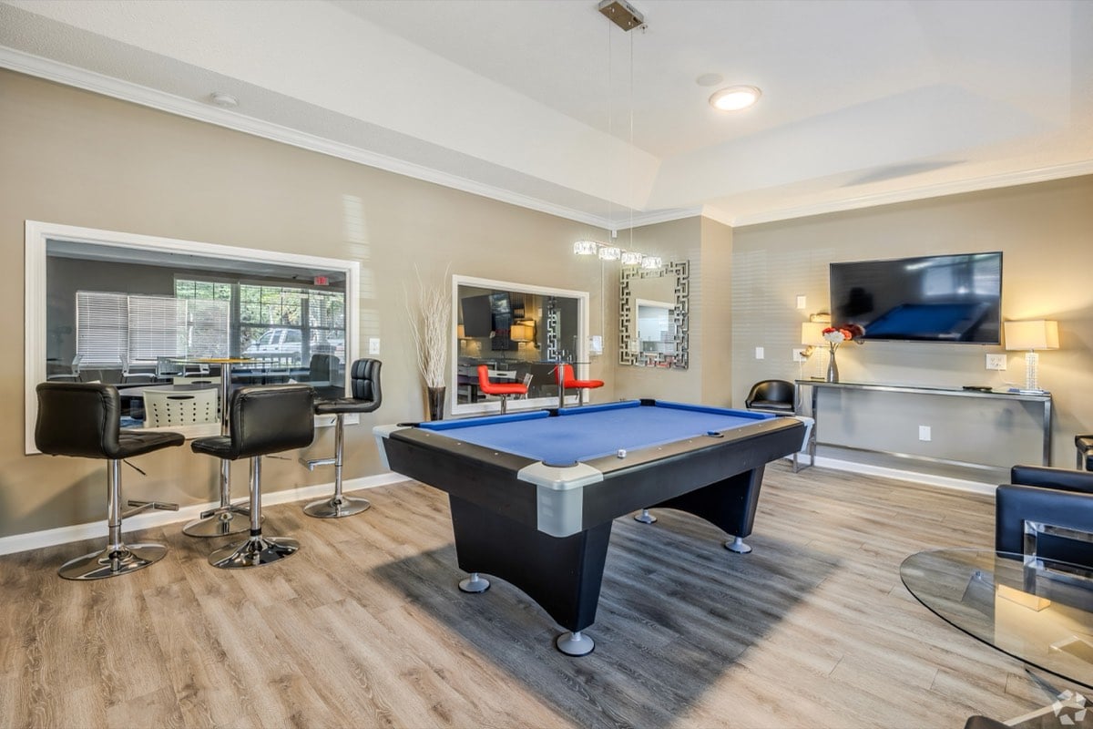 Resident lounge with pool table